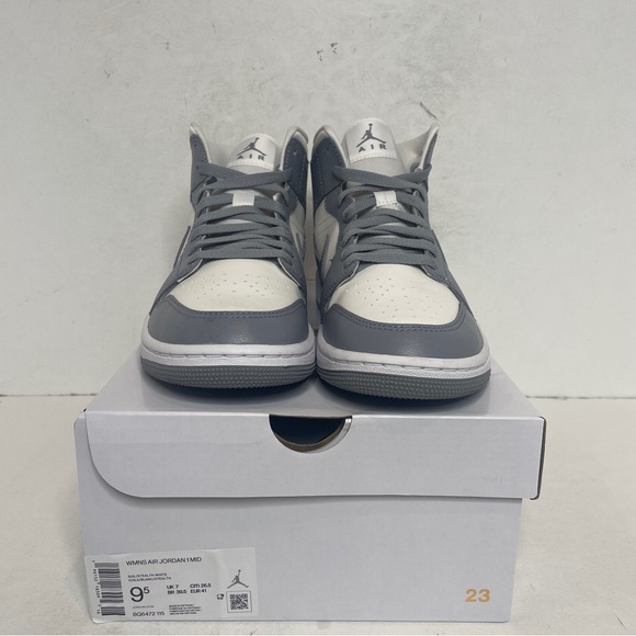 Nike Air Jordan 1 Retro Mid WMNS “Stealth” 2022 - Picture 2 of 4
